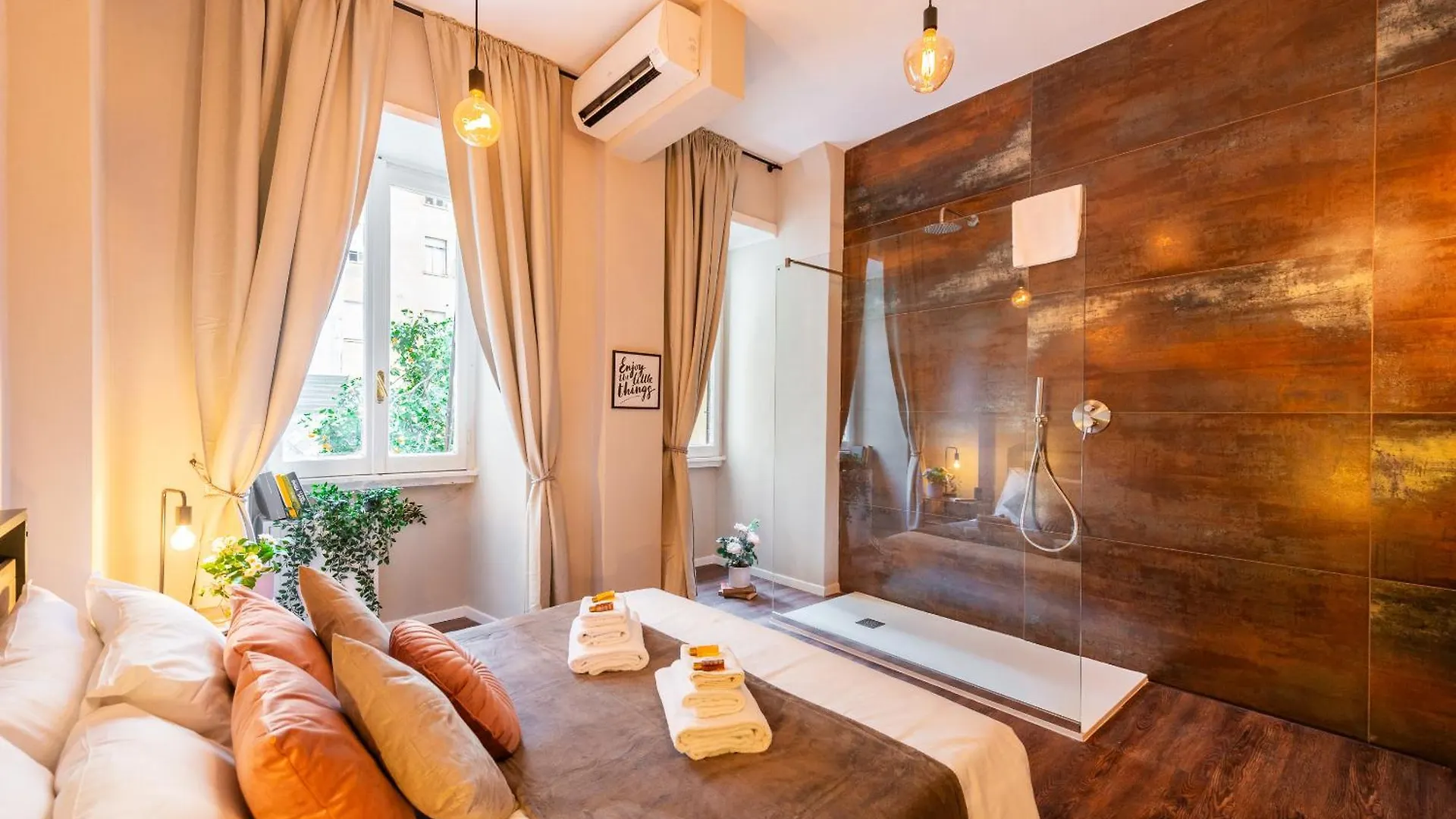 Piacentino Homes Re Di Roma Apartment Italia